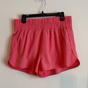 NWOT Yogalicious Coral Lightstreme Commuter Shorts size XL